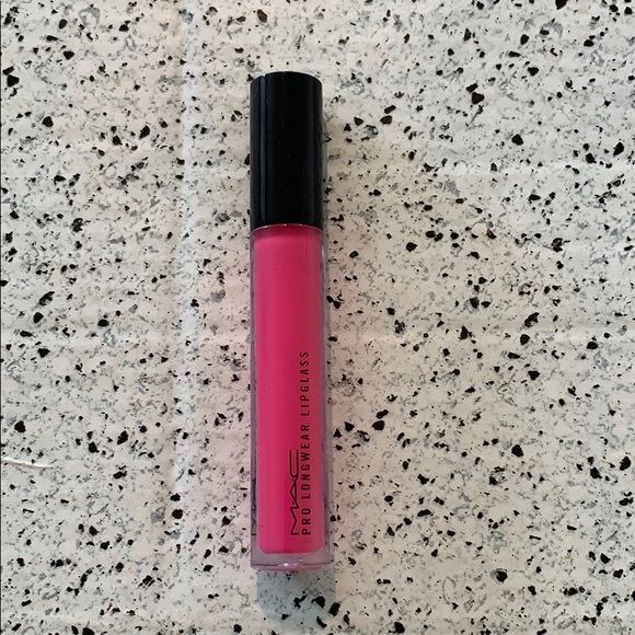NEW MAC Cosmetics Full Speed Ahead Pro Longwear LipGlass - Picture 3 of 8